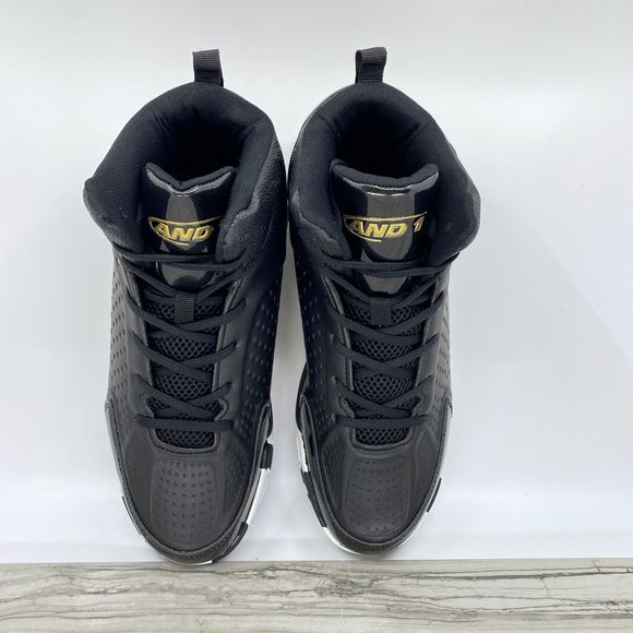 AND1 TIP-OFF - Picture 6 of 7